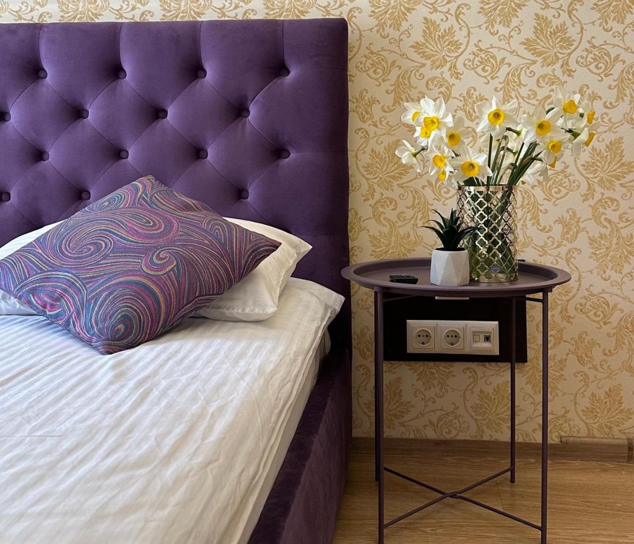 Corona Hotel & Apartments Odesa Room photo